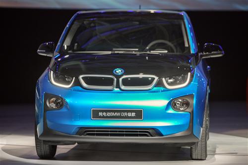 以创新技术设立行业标准 BMW领航新能源汽车发展