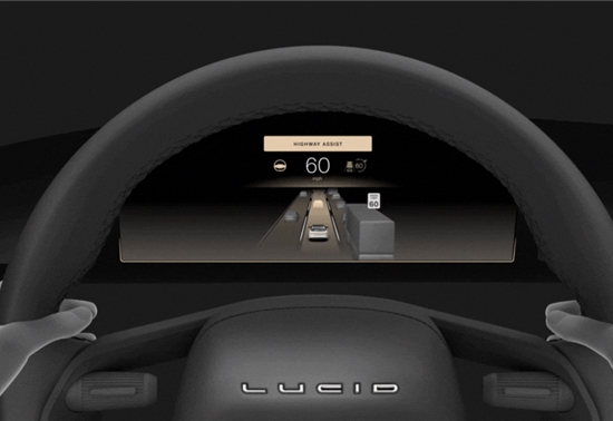 前瞻技术,Lucid,UX 2.4QTA软件更新，高级驾驶辅助系统