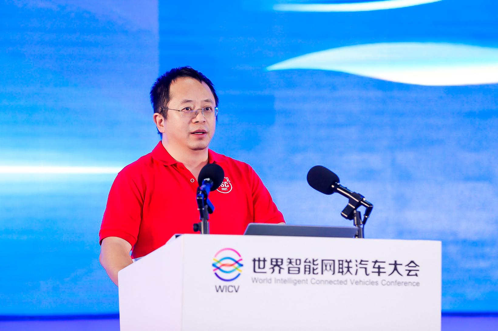 周鸿祎：智能网联汽车安全面临四大挑战 360要帮车企建“医院”