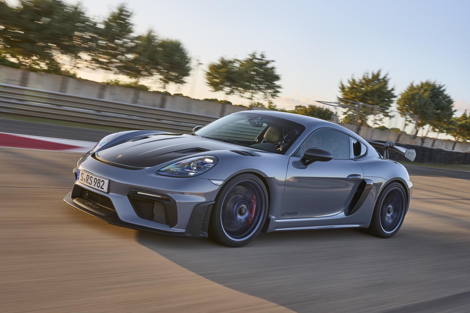 718 Cayman GT4 RS领衔多车齐发，保时捷呈现史上最大规模的全球首秀