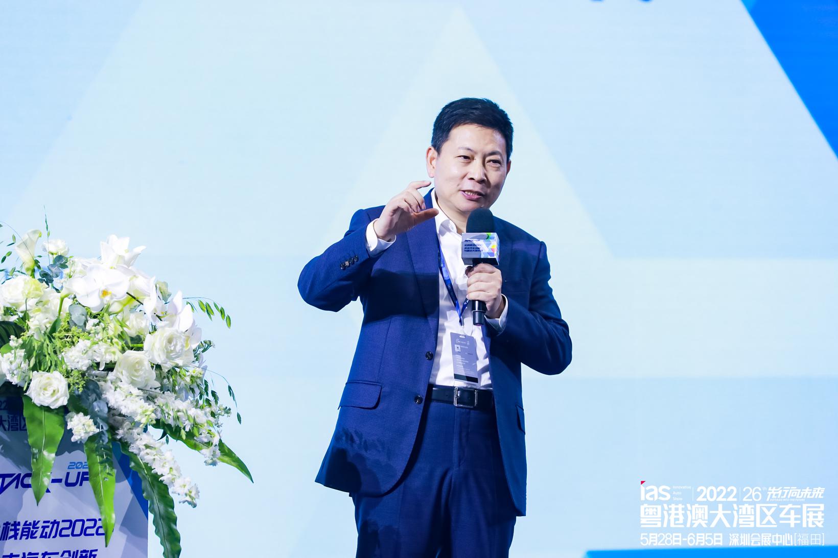 “汽车+科技”耦合，“先行者”激辩汽车未来