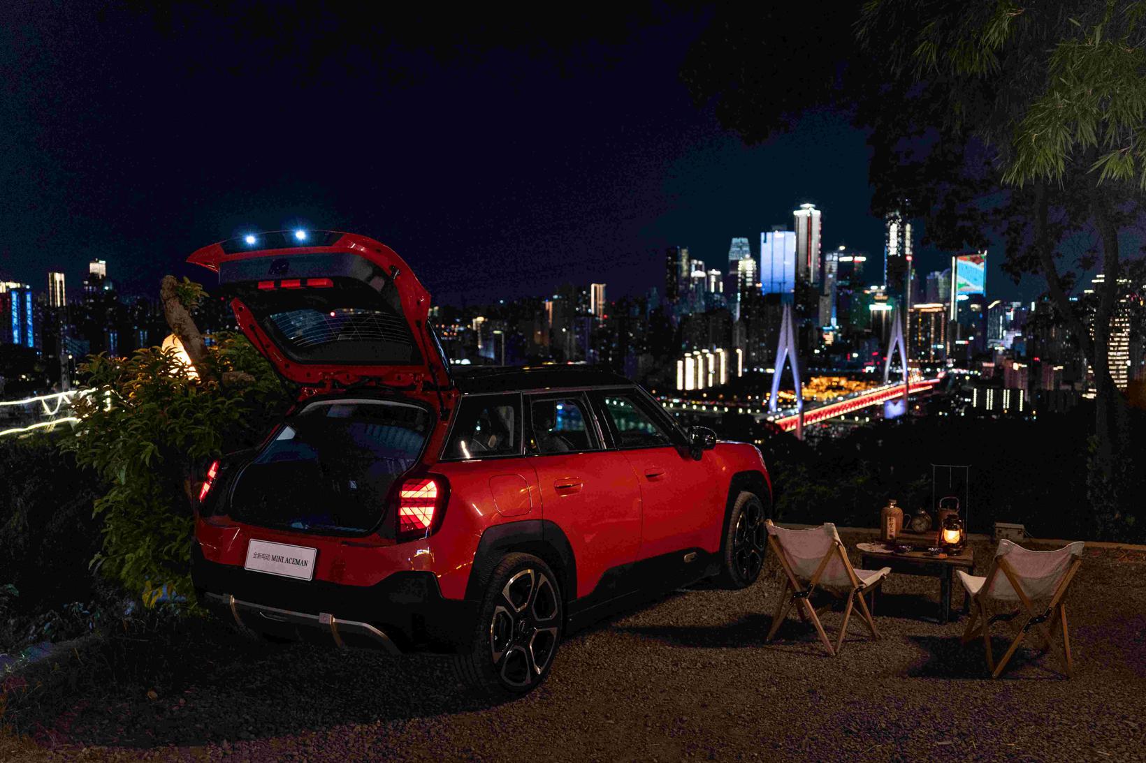 ​热销神话！20万上车顶配电动MINI，个性颜值引领潮流