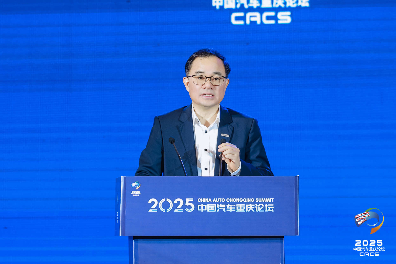 汽车行业靠什么摆脱“内卷”泥潭？