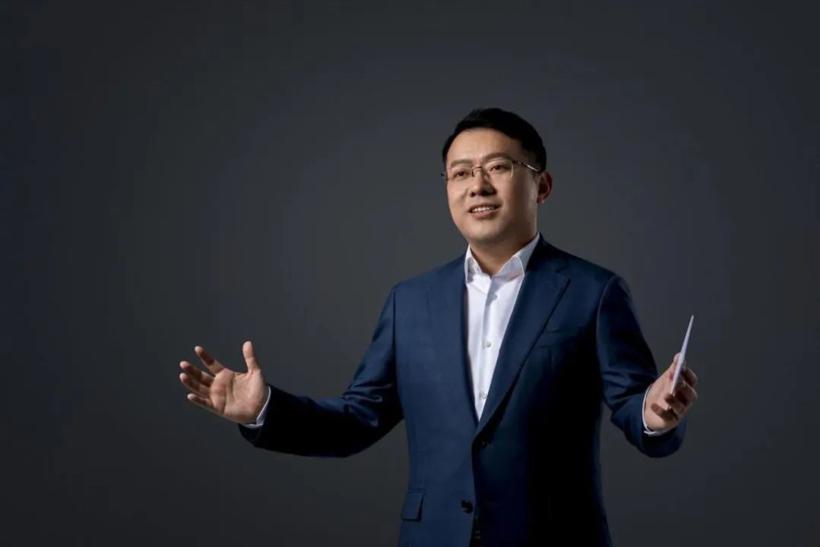 车企CEO“阴阳”成风！智己内涵小鹏，吉利暗讽刀片电池，腾势被扒陈年旧事