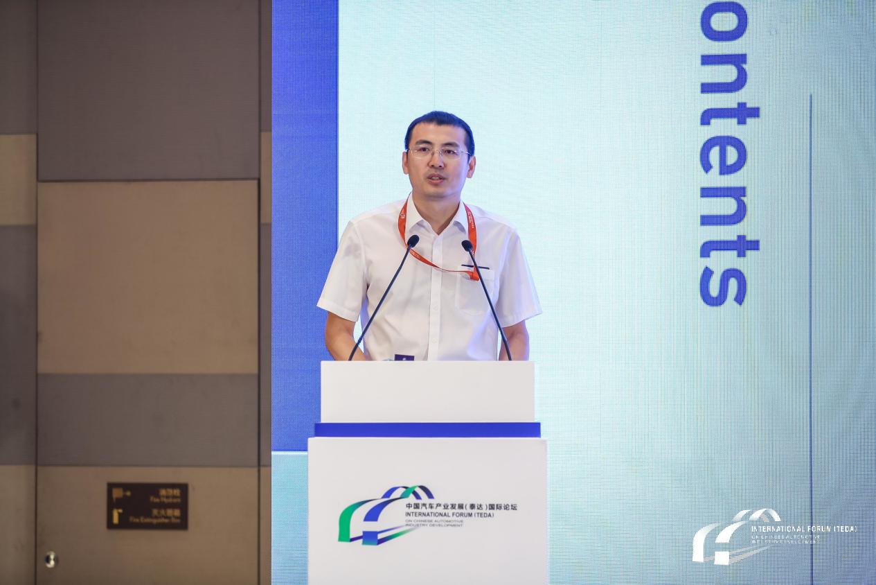 中国汽车技术研究中心有限公司首席专家、汽车标准化研究所副所长王兆：智能网联汽车标准法规体系建设