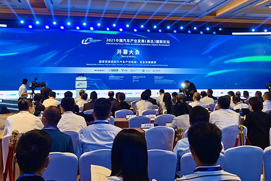 向市场驱动转变 新能源车进入高质量发展攻坚期
