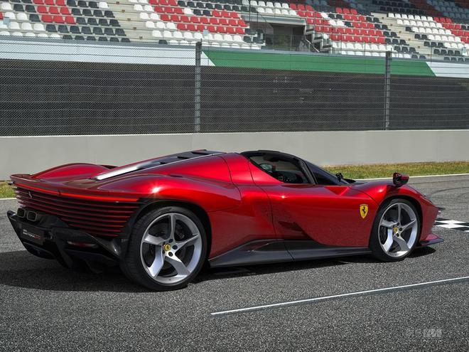 V12纯燃油机的绝唱 法拉利Daytona SP3首发