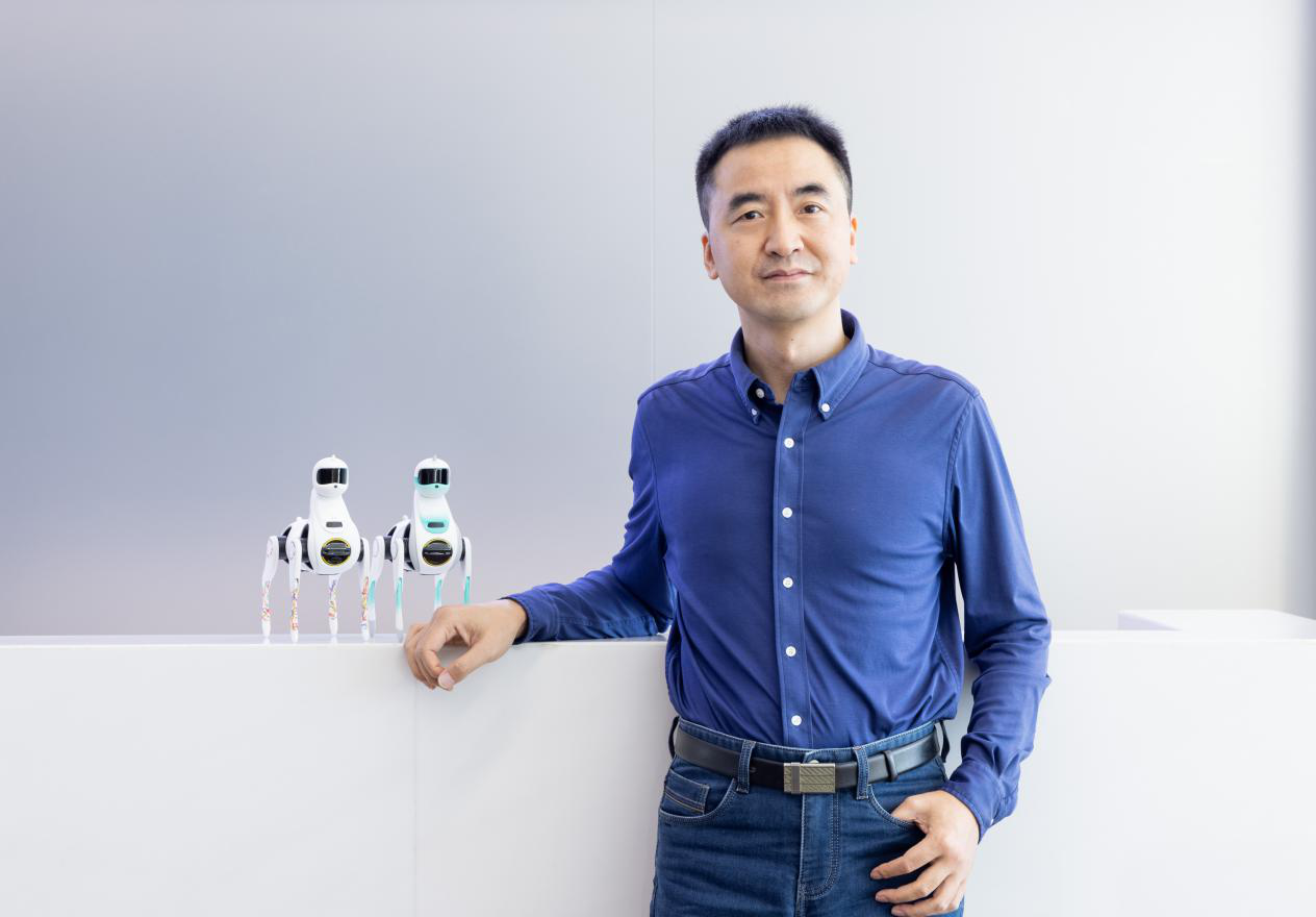 小鹏汽车官宣：知名机器人专家徐志根博士加入鹏行智能