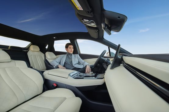 1008km纯电续航 AION LX Plus全球首发