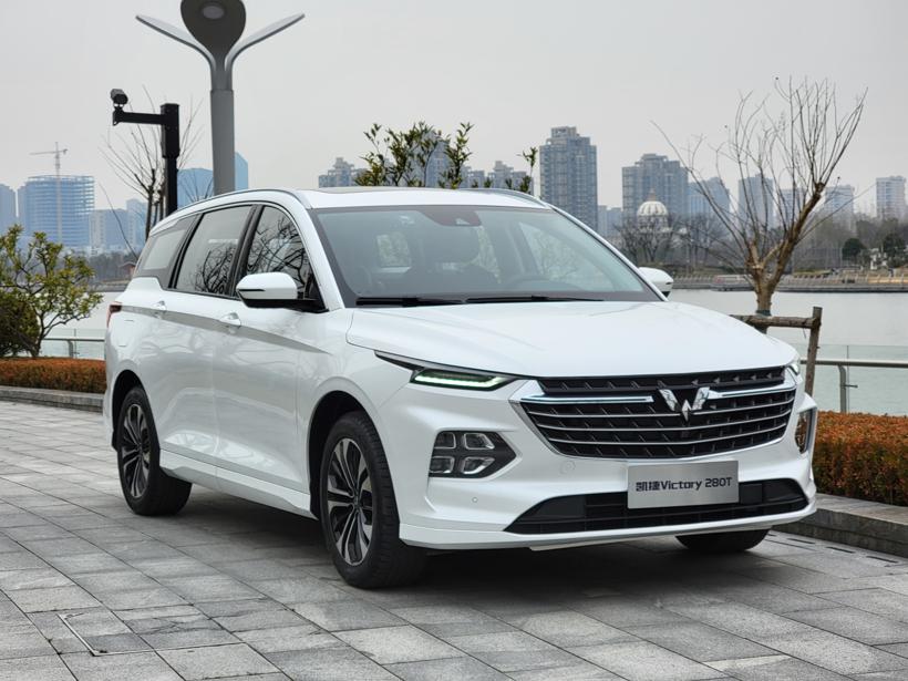 中国五菱品牌发布 凯捷280T正式上市 售价：11.58万元起