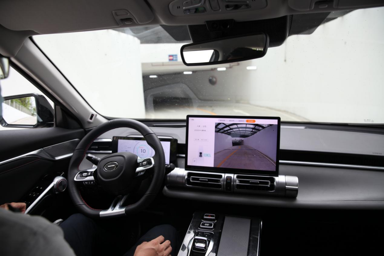 传祺影酷：1000m记忆泊车，1711km极限续航