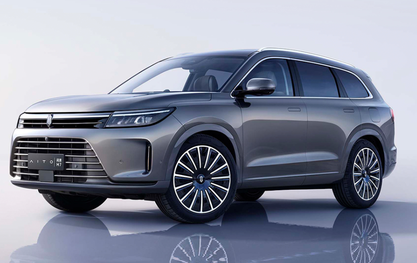 赛力斯8月销量10,045辆，问界系列交付破万