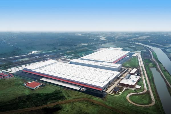 E周看点丨爱驰U5万台整车下线，蜂巢能源遂宁基地正式投产