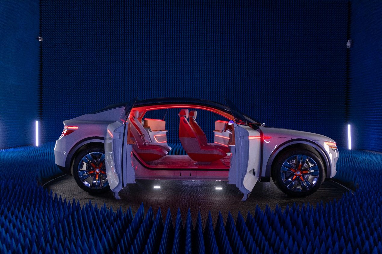 CES 2023：高通联合生态系统展示下一代车内体验