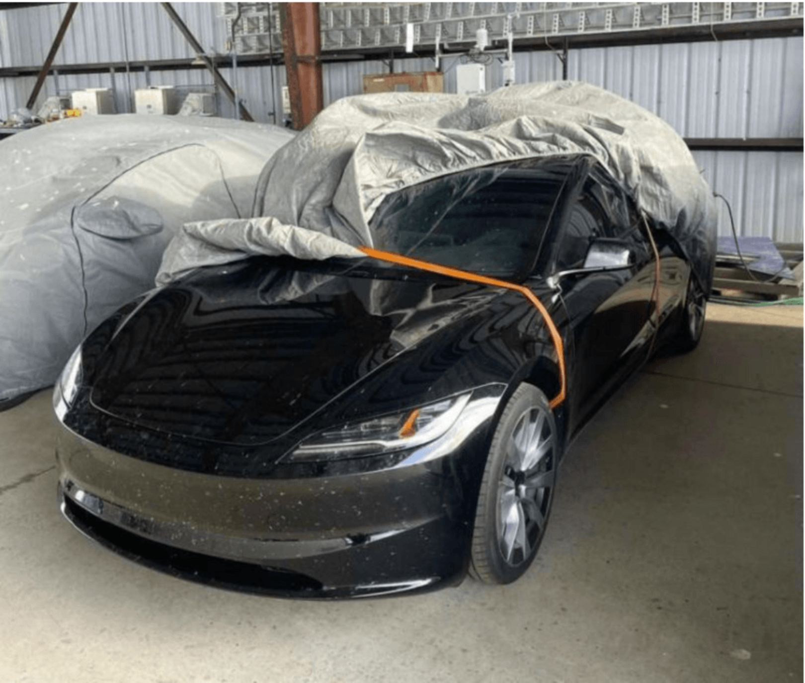 改款Model 3前脸曝光，大灯组变化最大