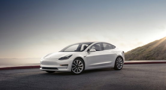 每日点评| 新款Model 3曝光，网友直呼“丑”