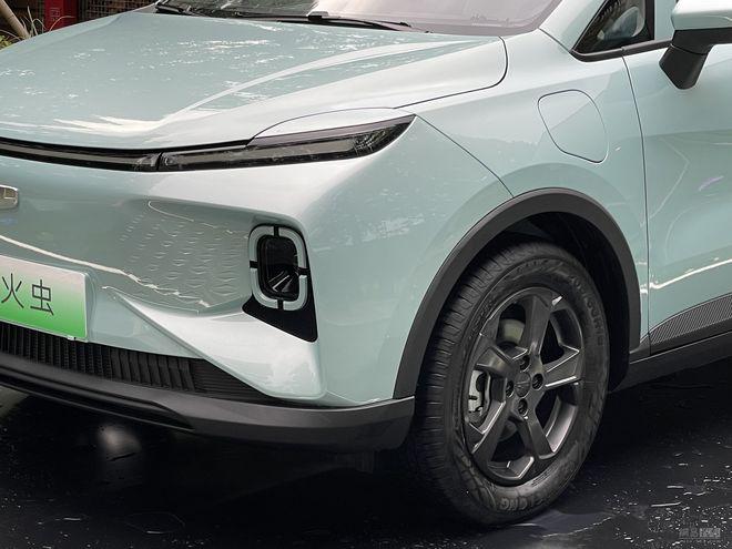 5座大空间纯电SUV/售6.98万起 几何E萤火虫上市