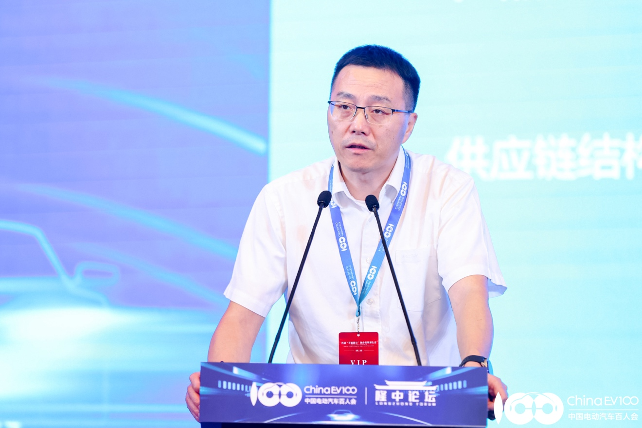 吉利集团沈源：“车能路云”融合是未来汽车线上线下高度融合并成为超级智能移动终端的一个巨大挑战