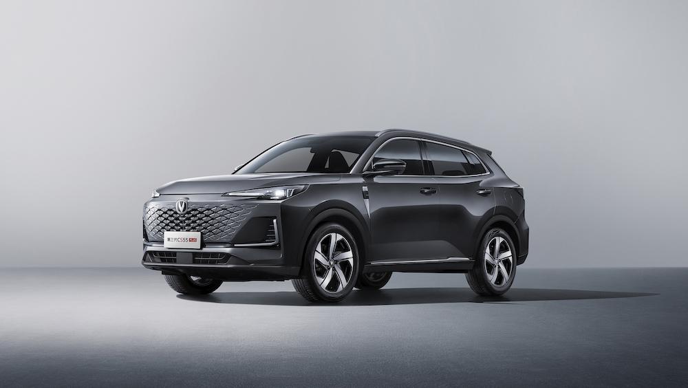 长安第三代CS55PLUS上市 售价9.99万起