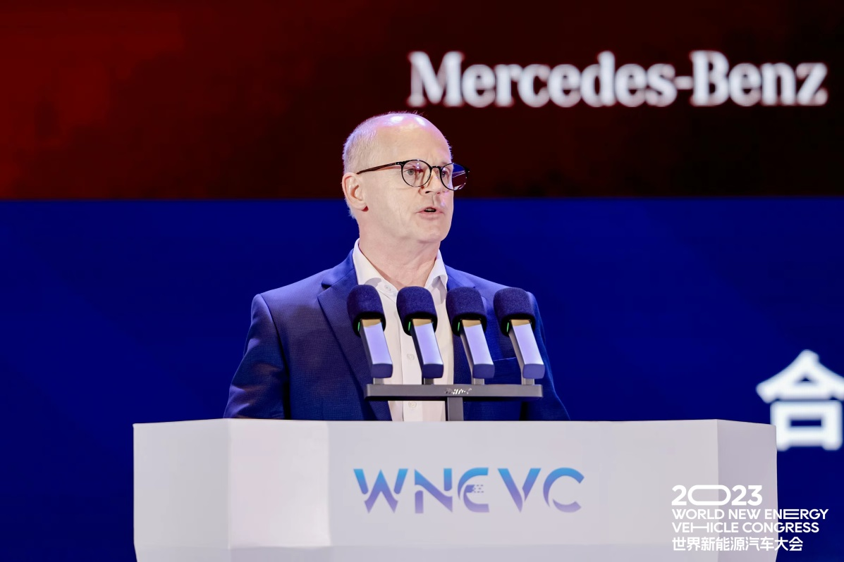 WNEVC 2023 |梅赛德斯-奔驰（中国）投资有限公司高级执行副总裁，产品及项目控制、工业化与合作管理负责人Hans Georg-ENGEL：技术和社会趋势不断塑造汽车产业未来