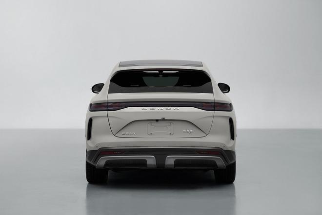 入门车型/170kW 新款腾势N7单电机版申报图