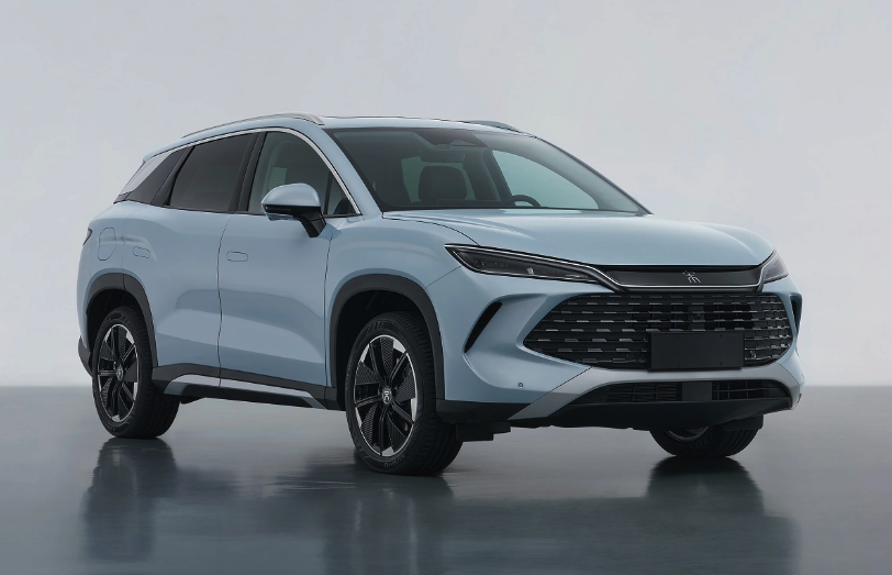 极氪001“姊妹车”、最便宜“小鹏”......，2024年下半场更惨烈？