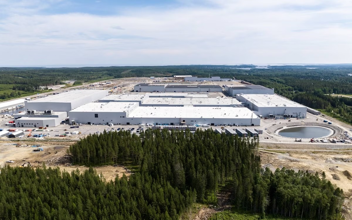 Northvolt正在重新评估瑞典新工厂计划