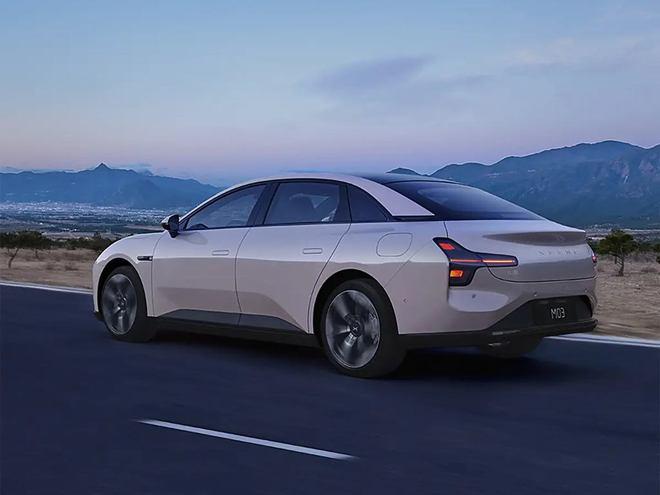 小鹏MONA M03 7月3日首发 15万紧凑级对标Model 3
