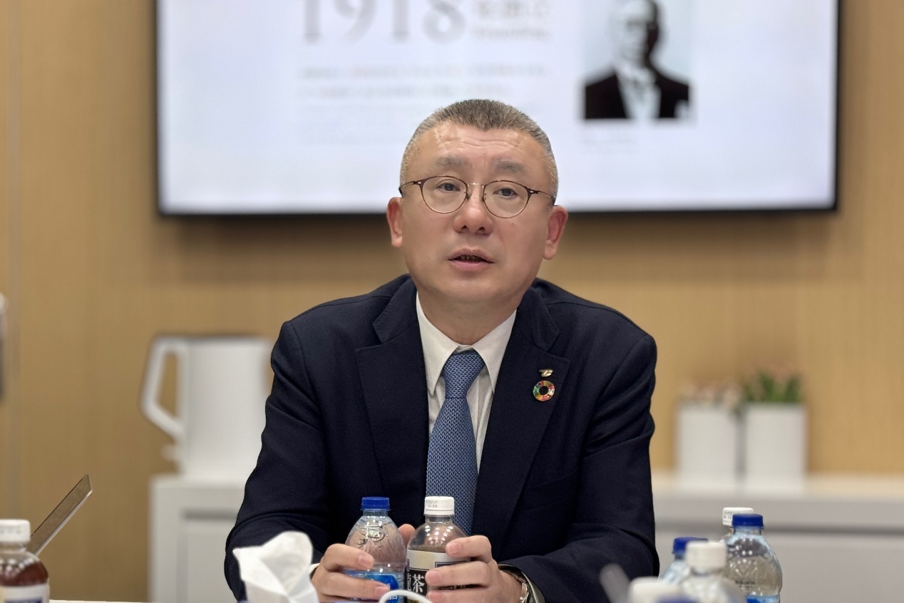 面对中国市场的巨大挑战，丰田纺织的攻与守