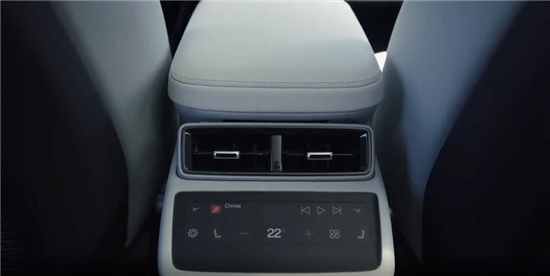 配置全面升级 2025款极星Polestar 4亮相