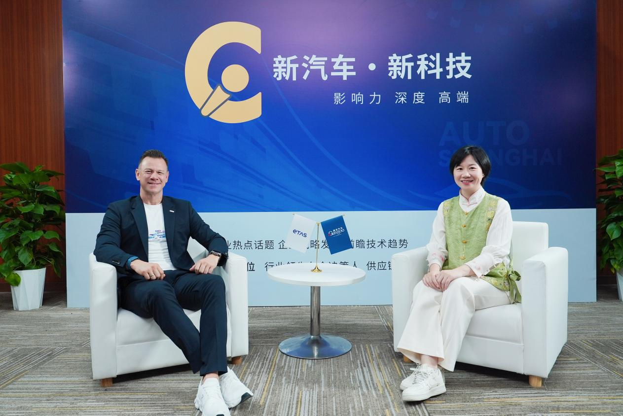 C Talk | 易特驰：赋能从软件定义汽车到AI定义汽车的每一步